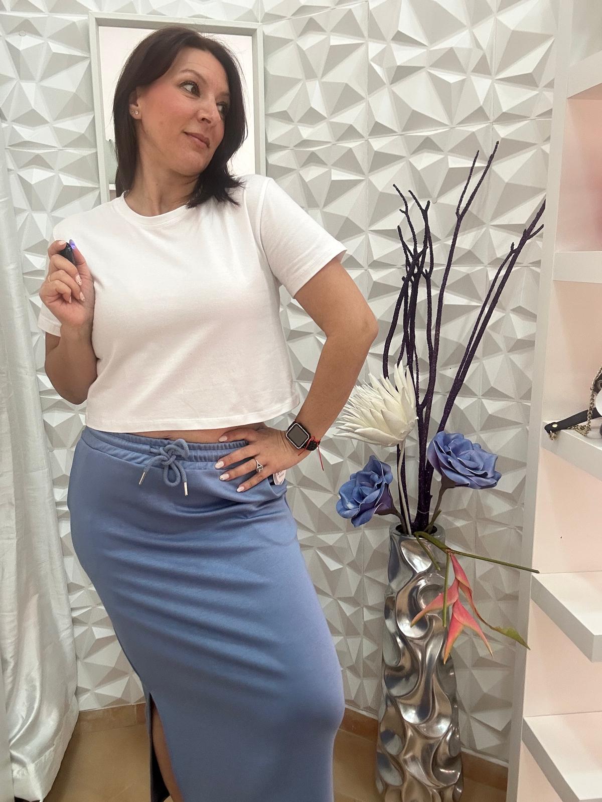Falda tejido chandal.