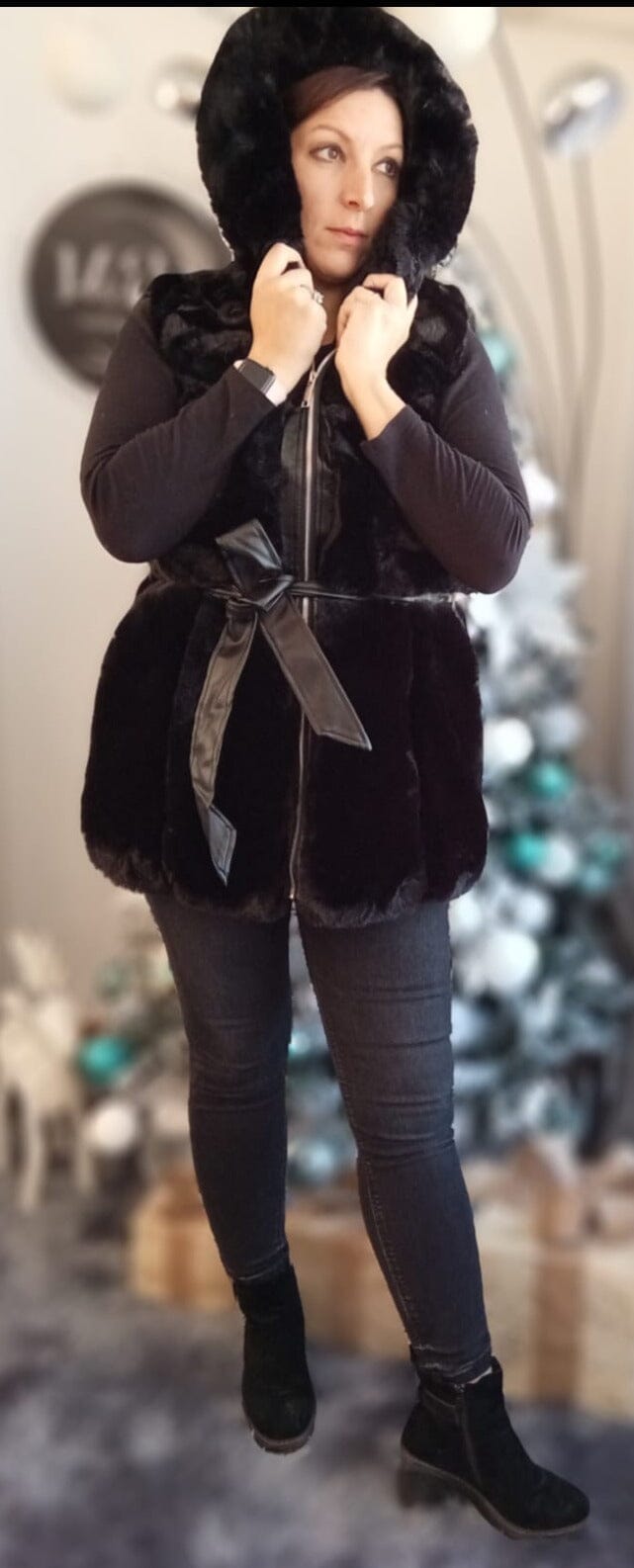 CHAQUETA DE PELO Chaqueta de pelo R.M. BOUTIQUE