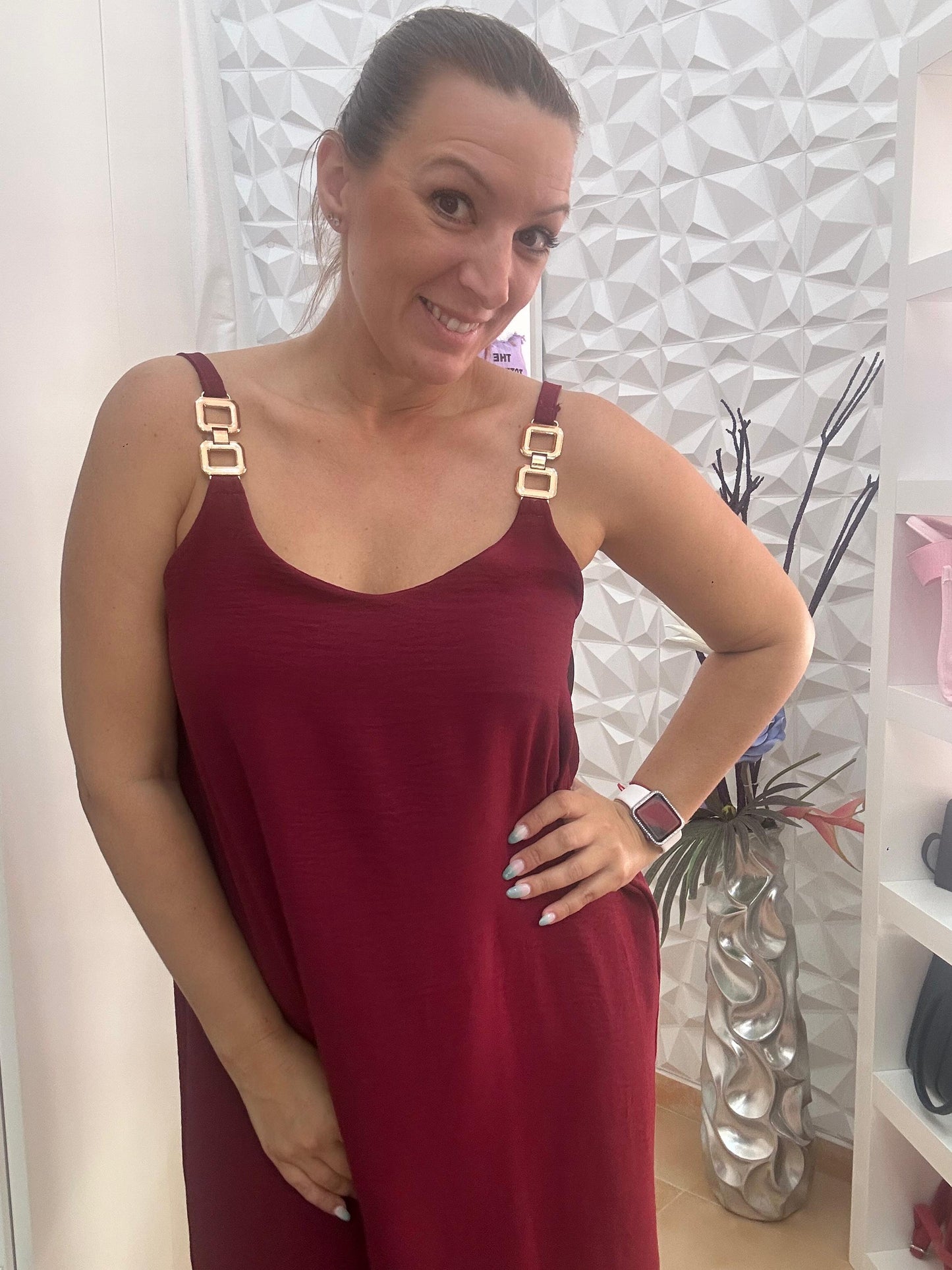 VESTIDO HEBILLA BURDEO