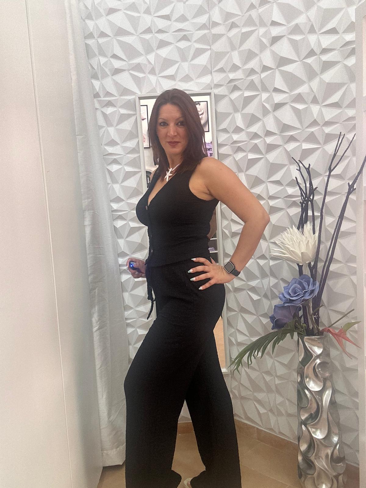 Conjunto negro.