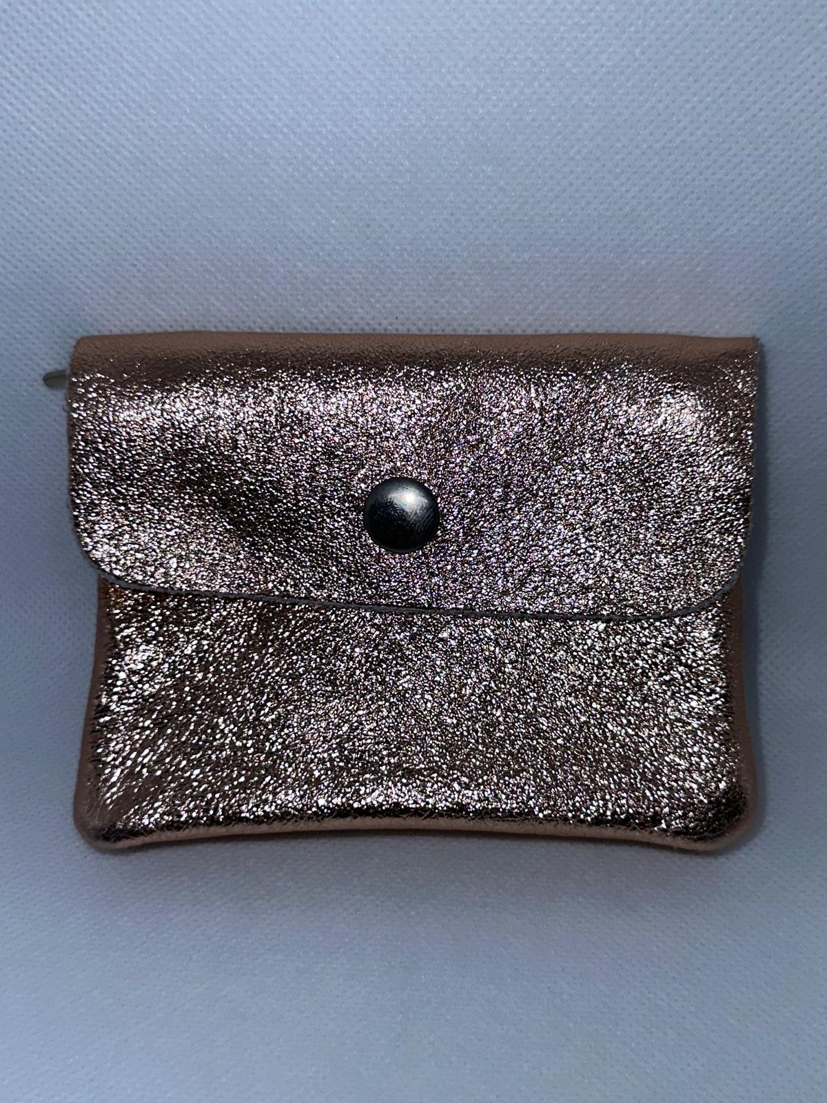 Cartera piel dorada