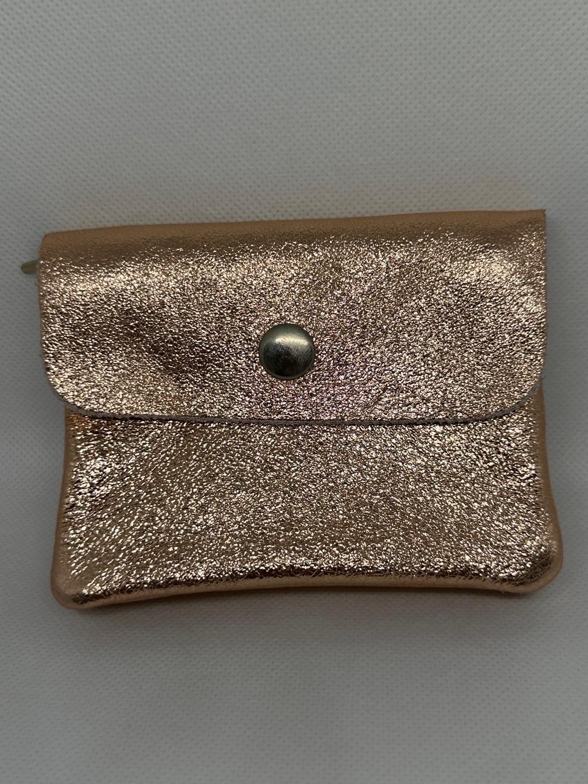 Cartera piel dorada
