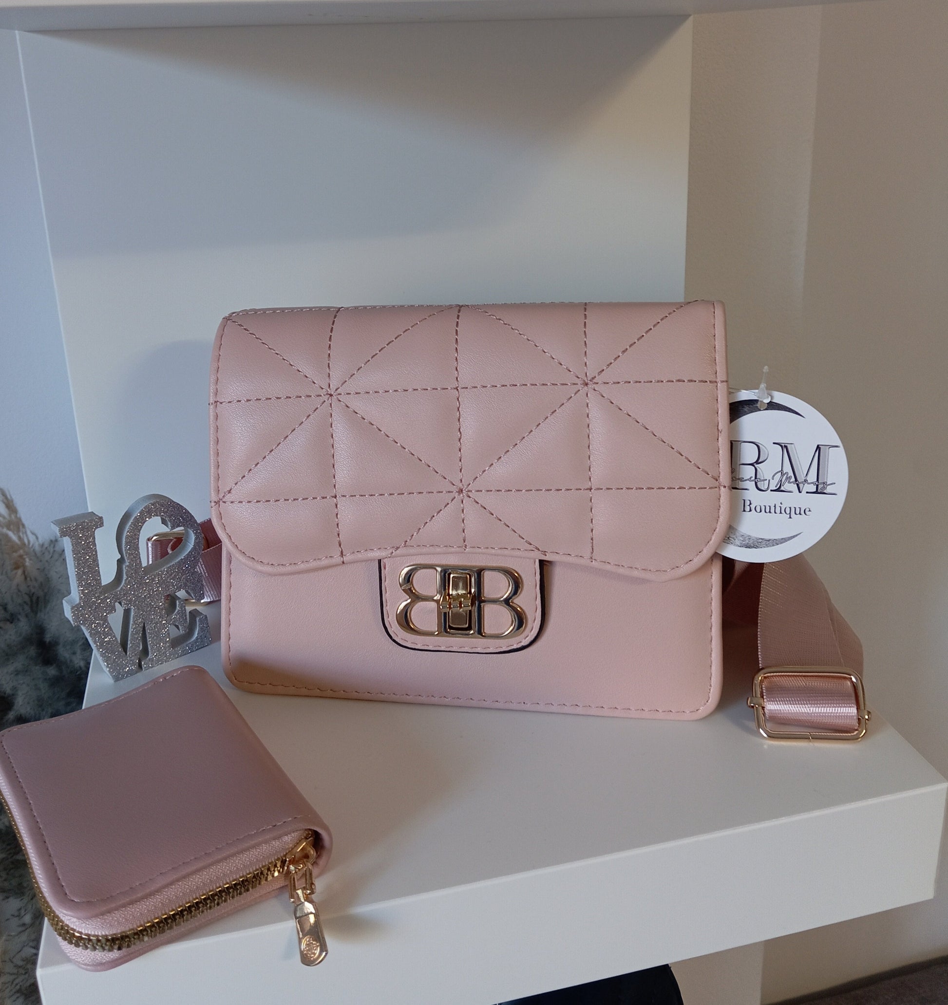 BOLSO DE MANO ROSA BEBE - R.M. BOUTIQUE