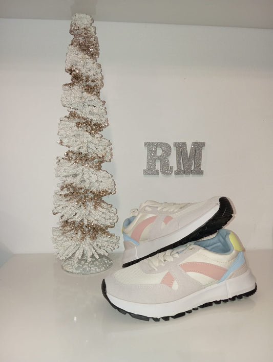 ZAPATILLA DE DEPORTE CASUAL R.M. BOUTIQUE