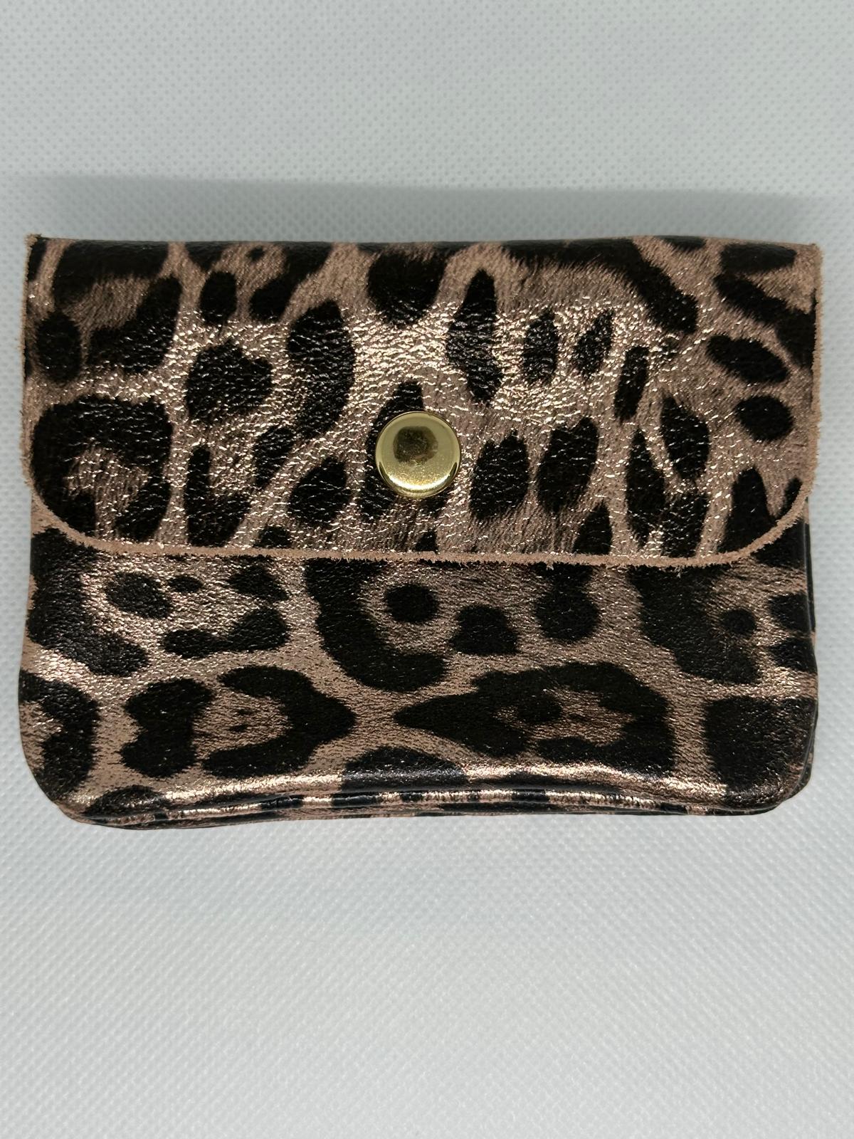 Cartera piel leopardo dorado