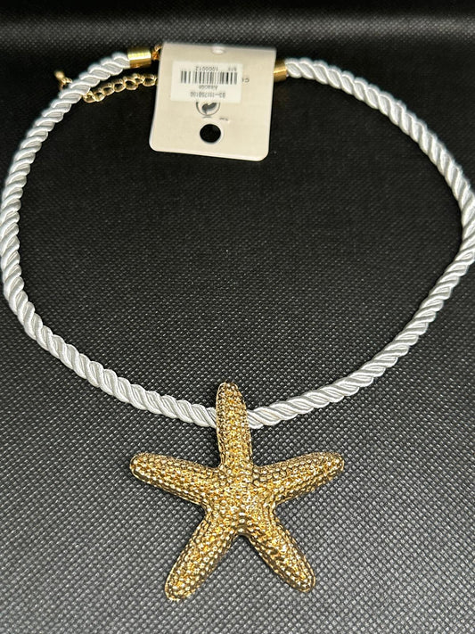 Collar estrella cordón