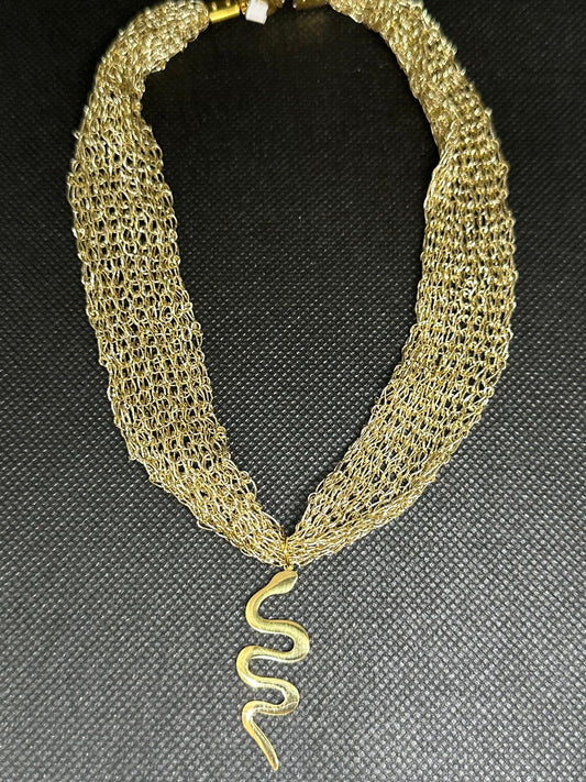 Collar serpiente