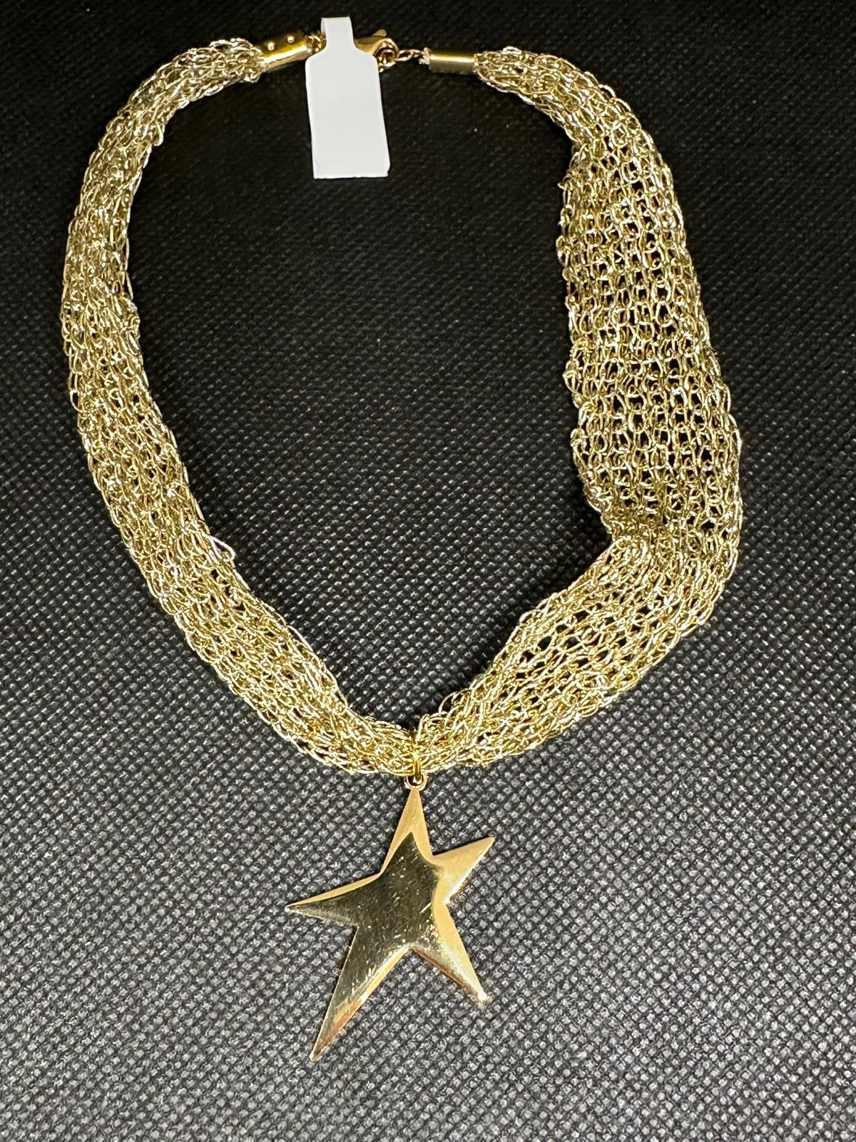Collar estrella