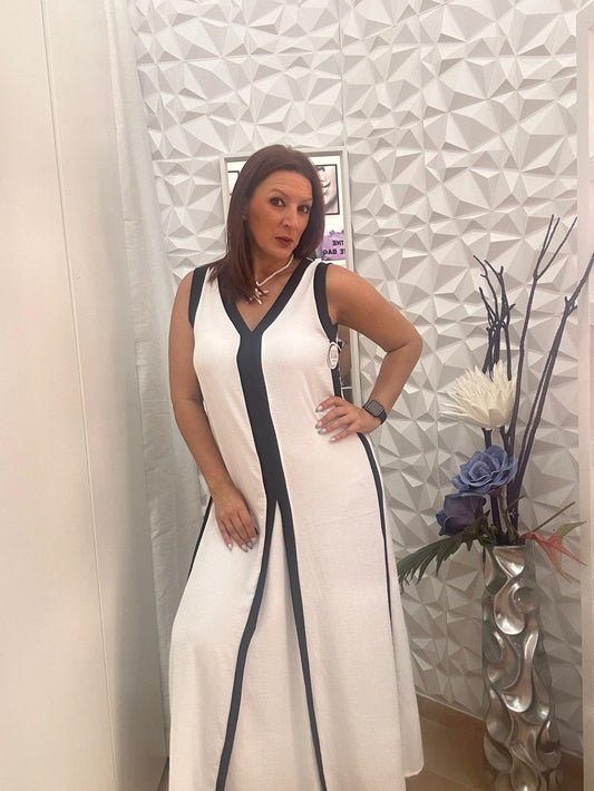 VESTIDO LARGO BLANCO.
